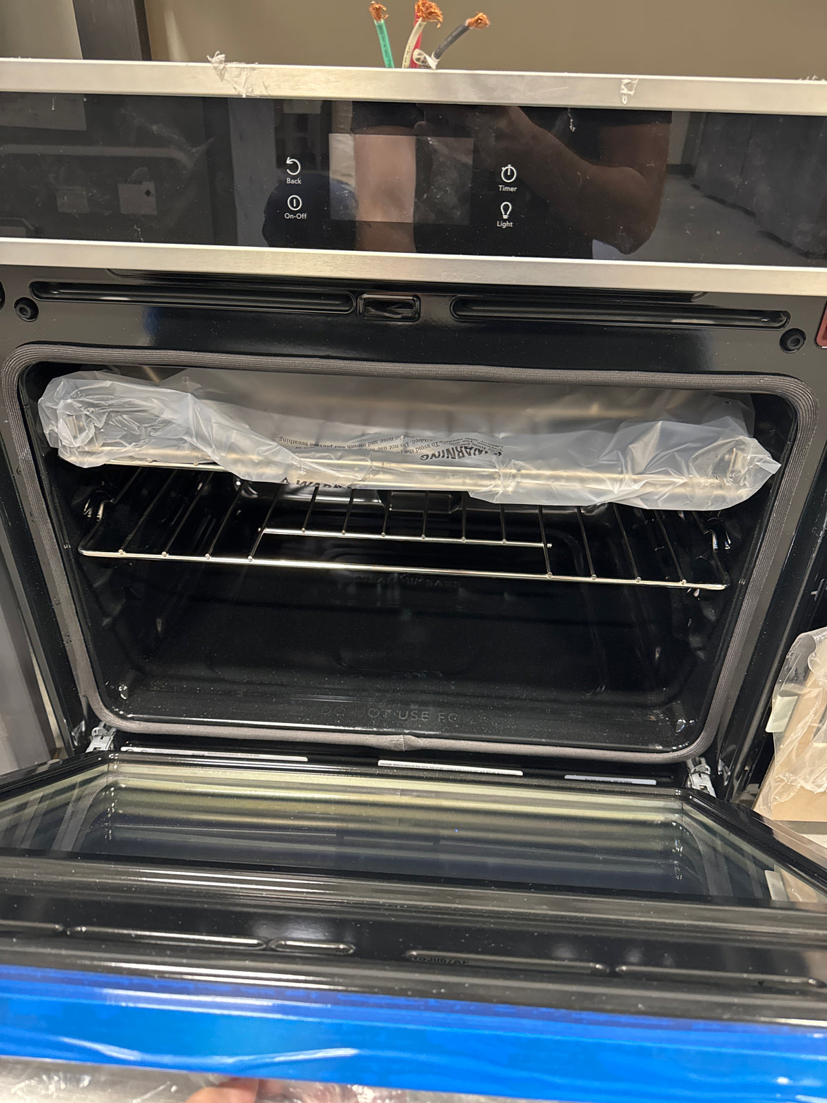GCWS3067AF - Single Electric Wall Ovens